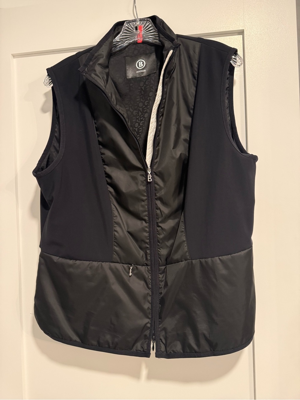 Bogner Black and White Zip Vest, Size 14 XL